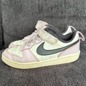 Nike lavender  and White Kids' Shoes size
